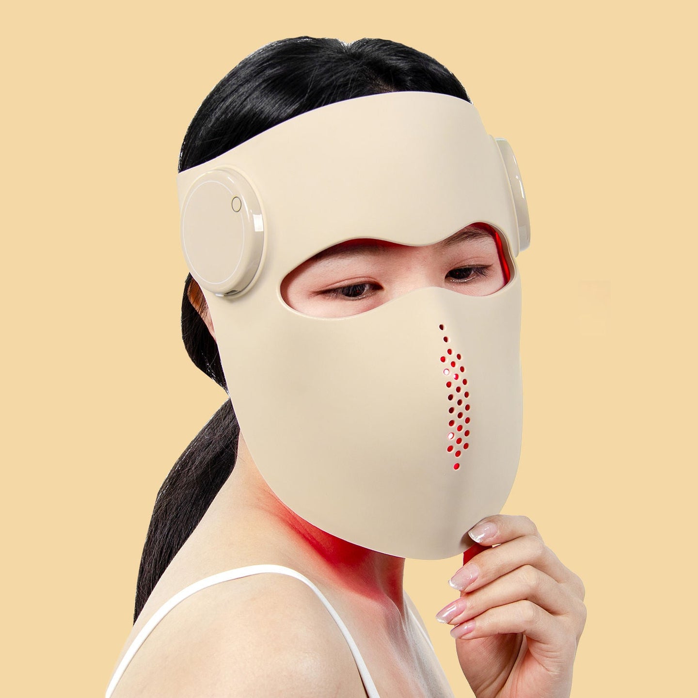 Presura RedLume LED face mask lifestyle shot